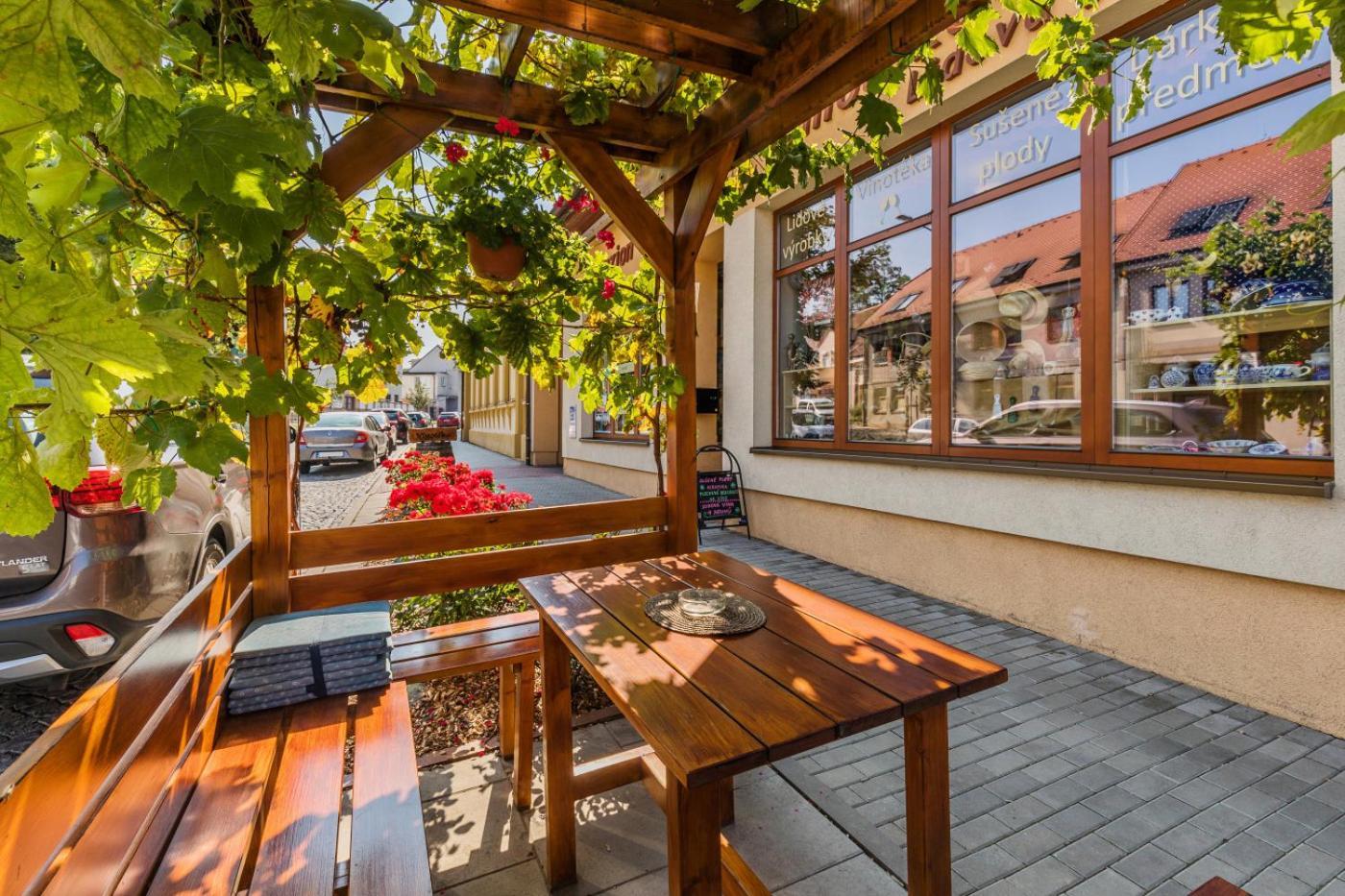 Apartmany U Zamecku Kujov Dış mekan fotoğraf
